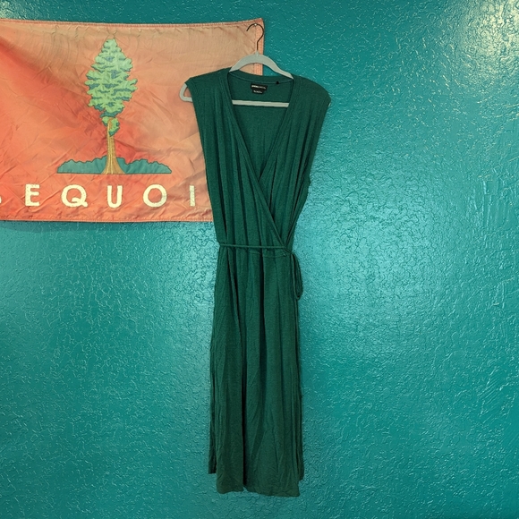 PrAna Foundation wrap dress - Picture 1 of 5